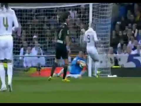 Real Madrid - Racing Santander 4-0 Goals & Highlights 18.02.2012 Angel Di Maria is back!
