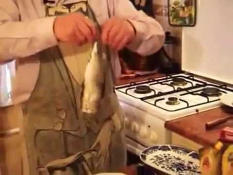 Как почистить селёдку до филе быстро