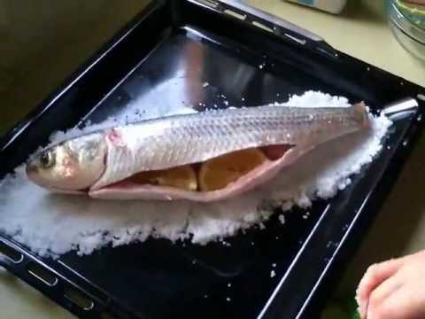 Рецепт - Рыба запеченная в соли ( быстро и очень вкусно )