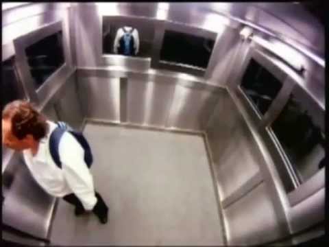 русски Розыгрыш в лифте   девочка призрак