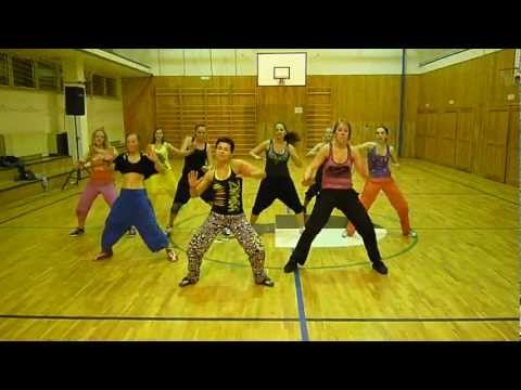 Limbo - Daddy Yankee- Zumba fitness- Petra Tojmarová