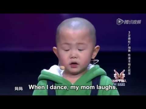 Танцующий мальчик 3-х лет из Китая!