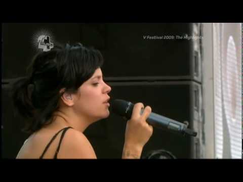 Lily Allen-Littlest Things (Live @ the V Festival) beautiful legs feets