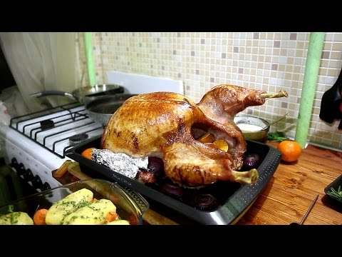 Рождественская индейка с картофелем (простой рецепт)