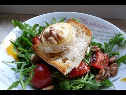 Французский салат с горячим козьим сыром / Salade de chèvre chaud (Elena S.)