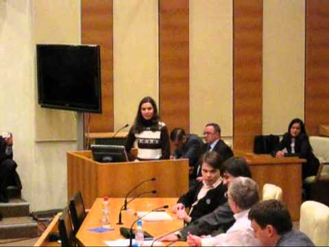 Скандал: студентка спорит с Жириновским!