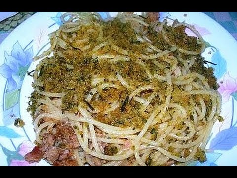 Спагетти с тунцом и ароматными сухарями. Spaghetti al tonno con pangrattato aromatico