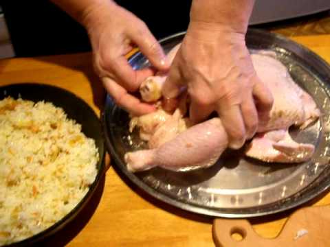 Курица фаршированная рисом