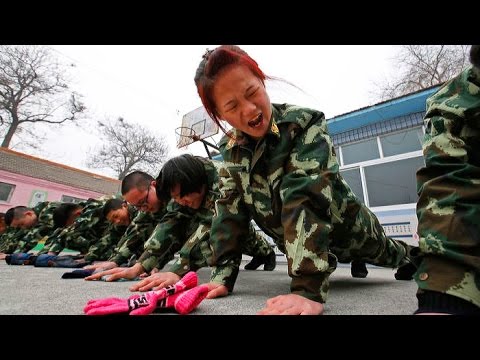 Китайские лагеря для лечения игромании у детей