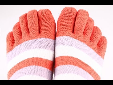 Грибок ногтей на ногах: лечение и причины