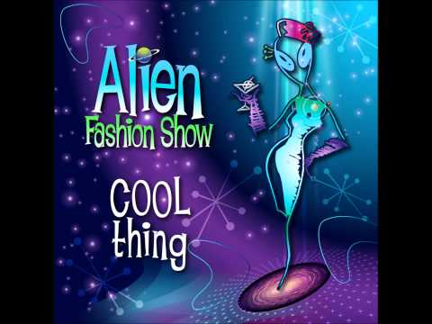 Mocambo - Alien Fashion Show
