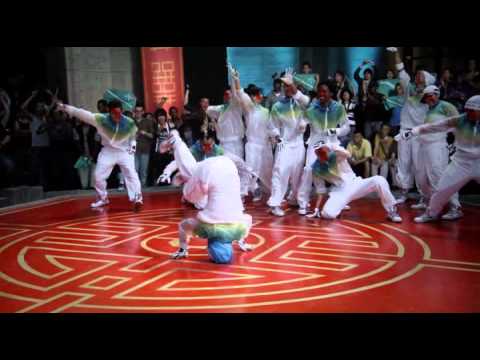 Step up 3D (Madcon - Beggin) [dancing on water]