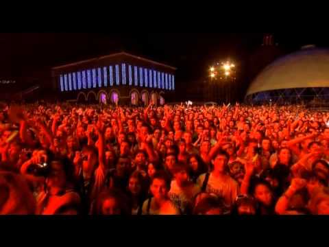 Queen & Adam Lambert - Another One Bites the Dust (Kiev, June 30th, 2012)