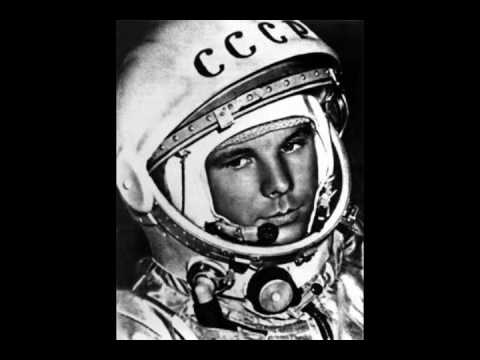 Космонавт и Спутники - Песня Космонавта