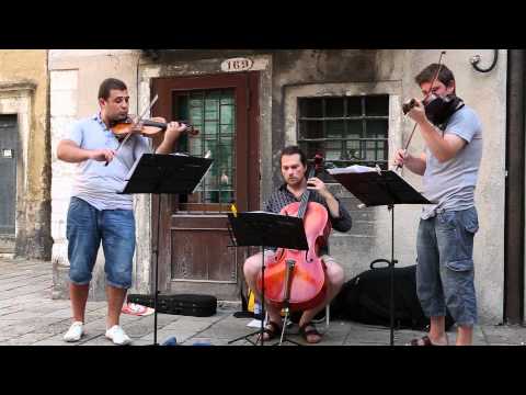 Street music in Venice