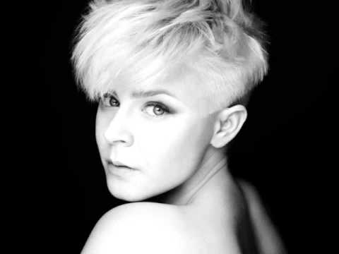 Robyn ~ Hang With Me Acoustic (with lyrics)