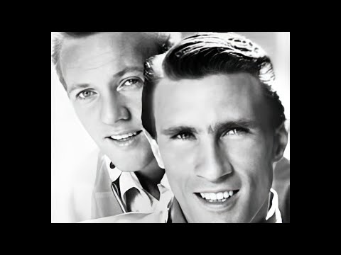 Righteous Brothers - Unchained Melody (High Quality)